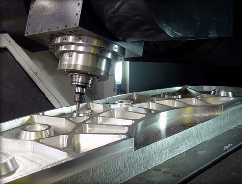 Những điều cơ bản cần biết về gia cong co khi CNC